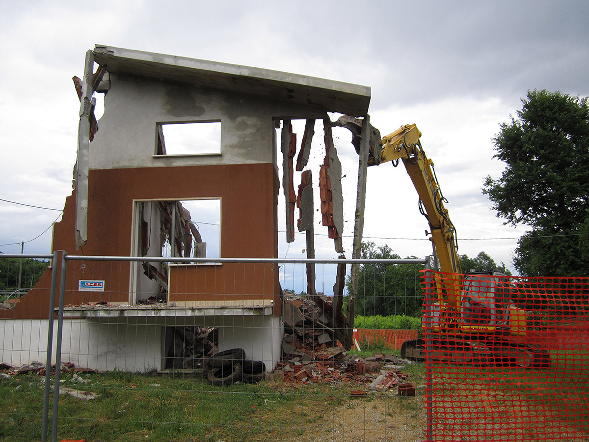 Demolizione e ricostruzione abitazione in legno 2