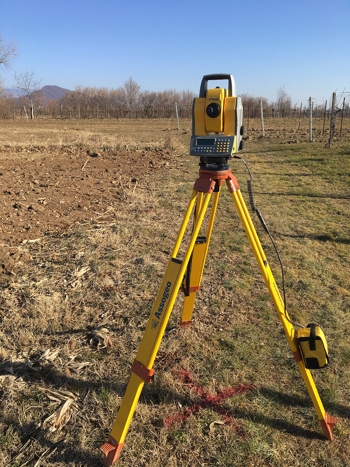 Rilievi Topografici e tracciamenti